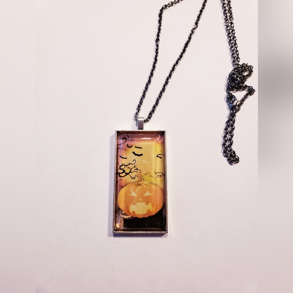 Halloween Pumpkin Pendent - Picture 2 of 2